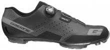 tretry GAERNE MTB Hurricane WIDE matt black EUR 45