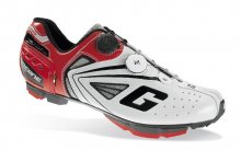 tretry GAERNE MTB Kobra Carbon red 2014 - 44